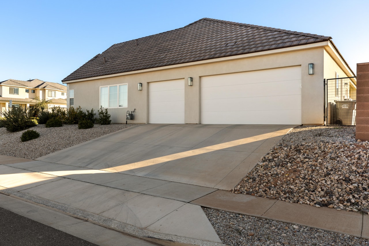 962 E Black Oak DR Washington, UT 84780 home for sale, MLS#25-266448 - Erika Rogers Photo 30