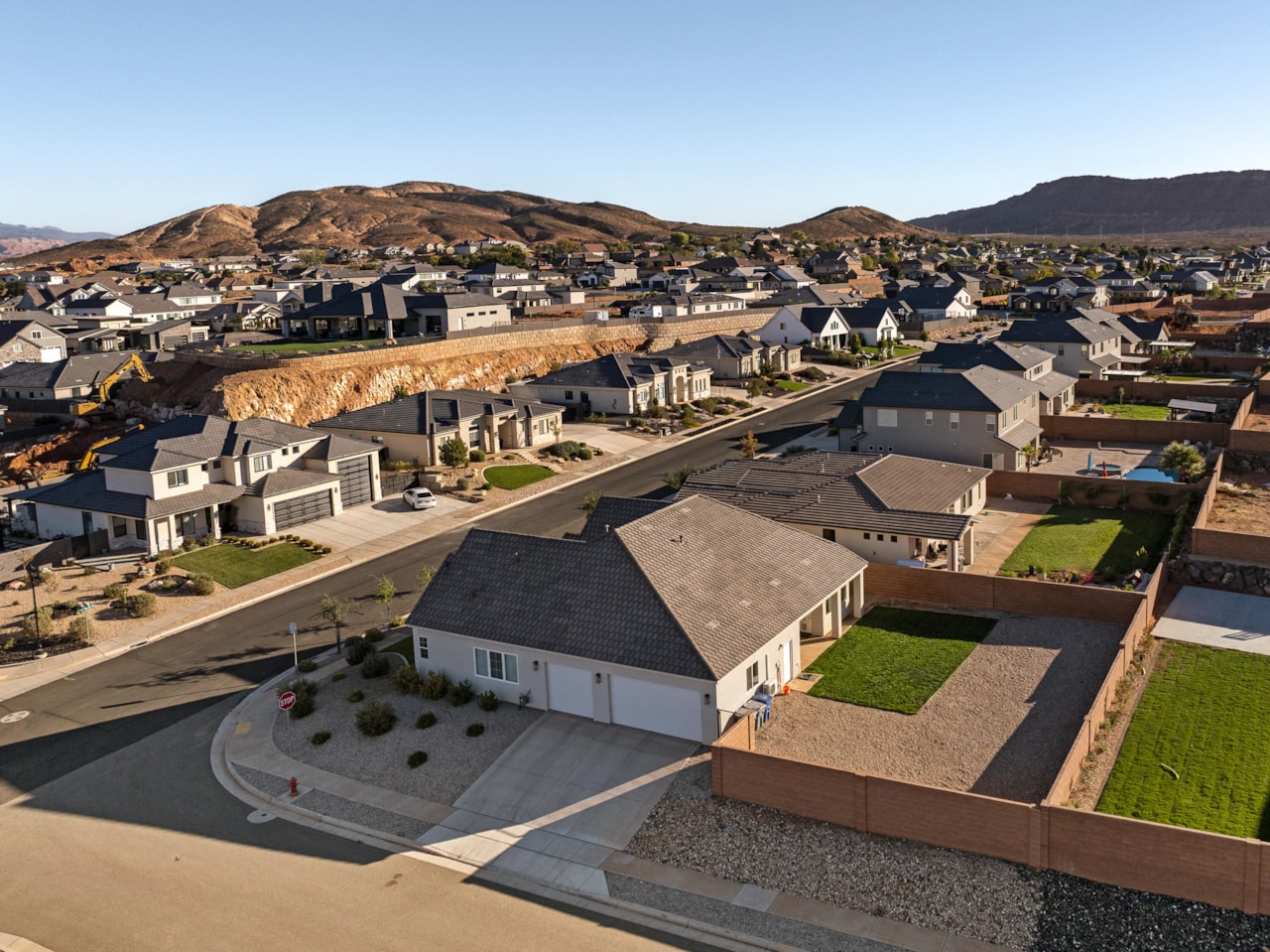 962 E Black Oak DR Washington, UT 84780 home for sale, MLS#25-266448 - Erika Rogers Photo 31