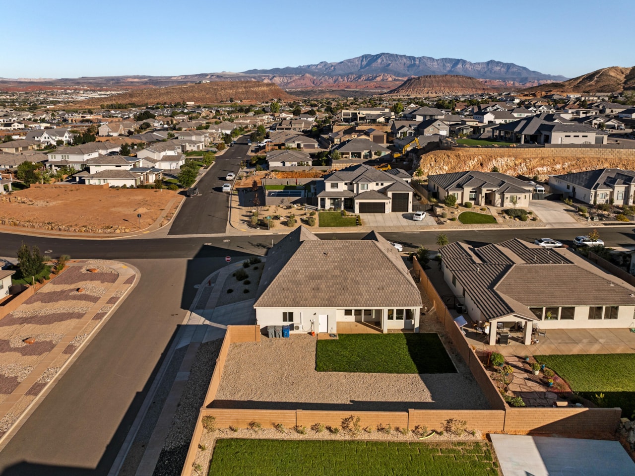 962 E Black Oak DR Washington, UT 84780 home for sale, MLS#25-266448 - Erika Rogers Photo 32