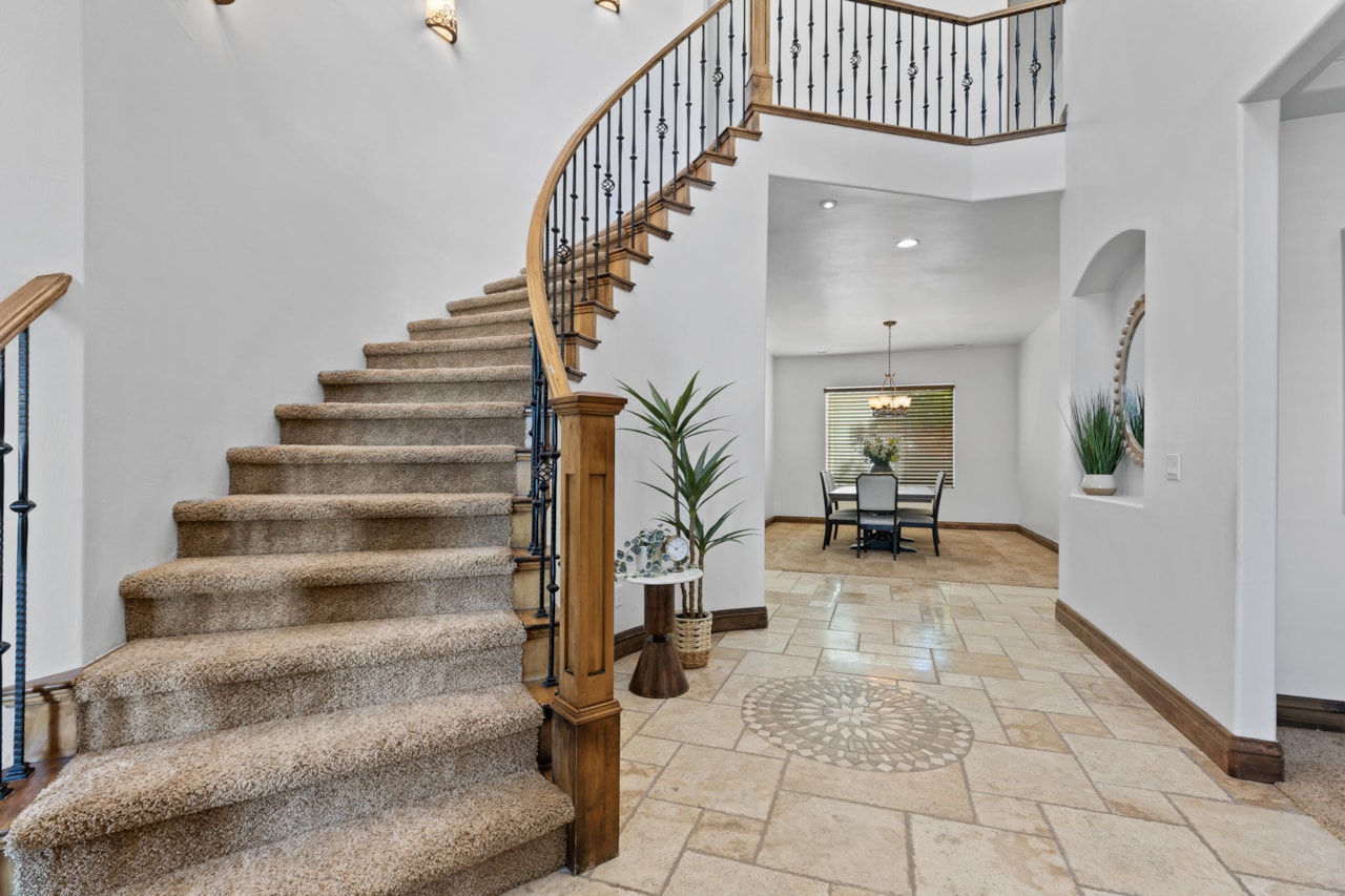 1253 W Lexington ST Washington, UT 84780 home for sale, MLS#25-266497 - Erika Rogers Photo 6