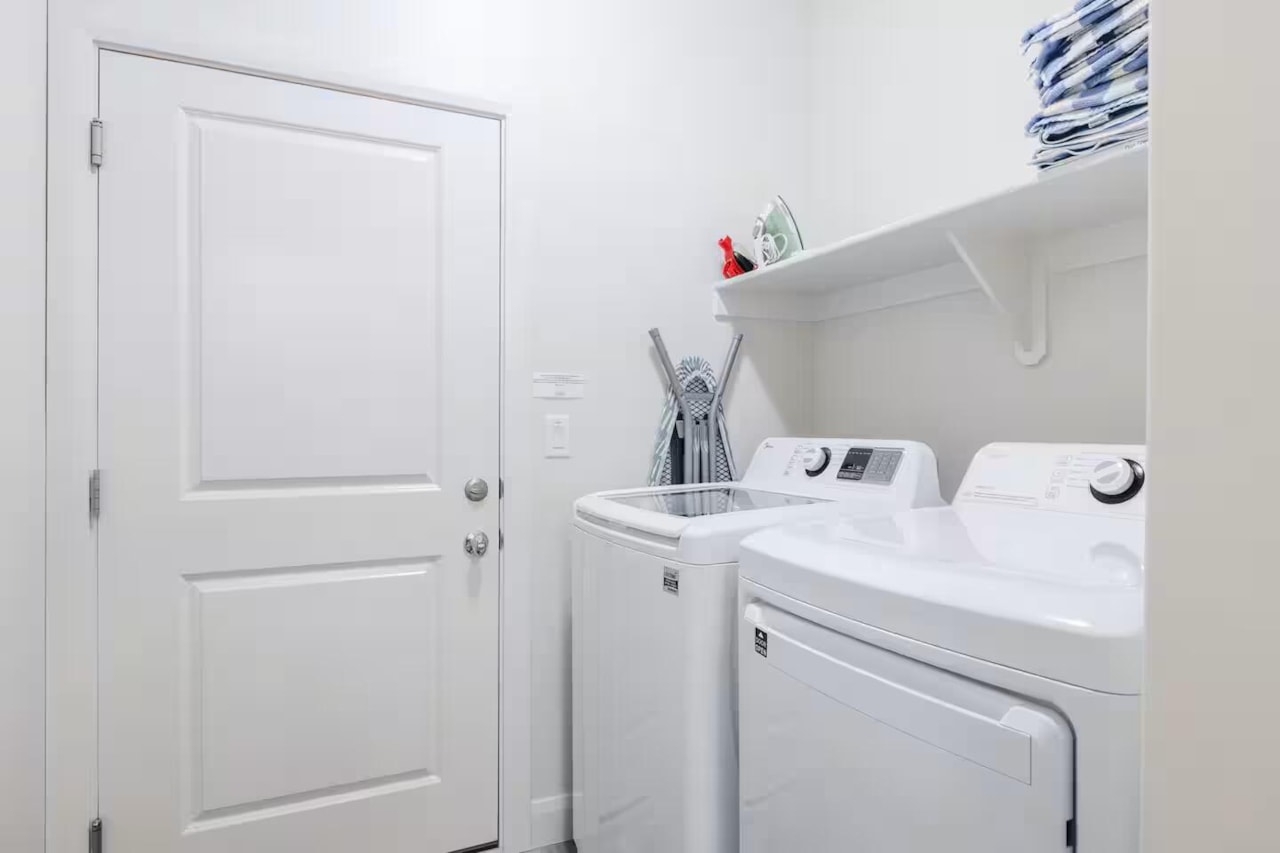 1162 N Riviera Alley Washington, UT 84780 home for sale, MLS#25-266502 - Erika Rogers Photo 18