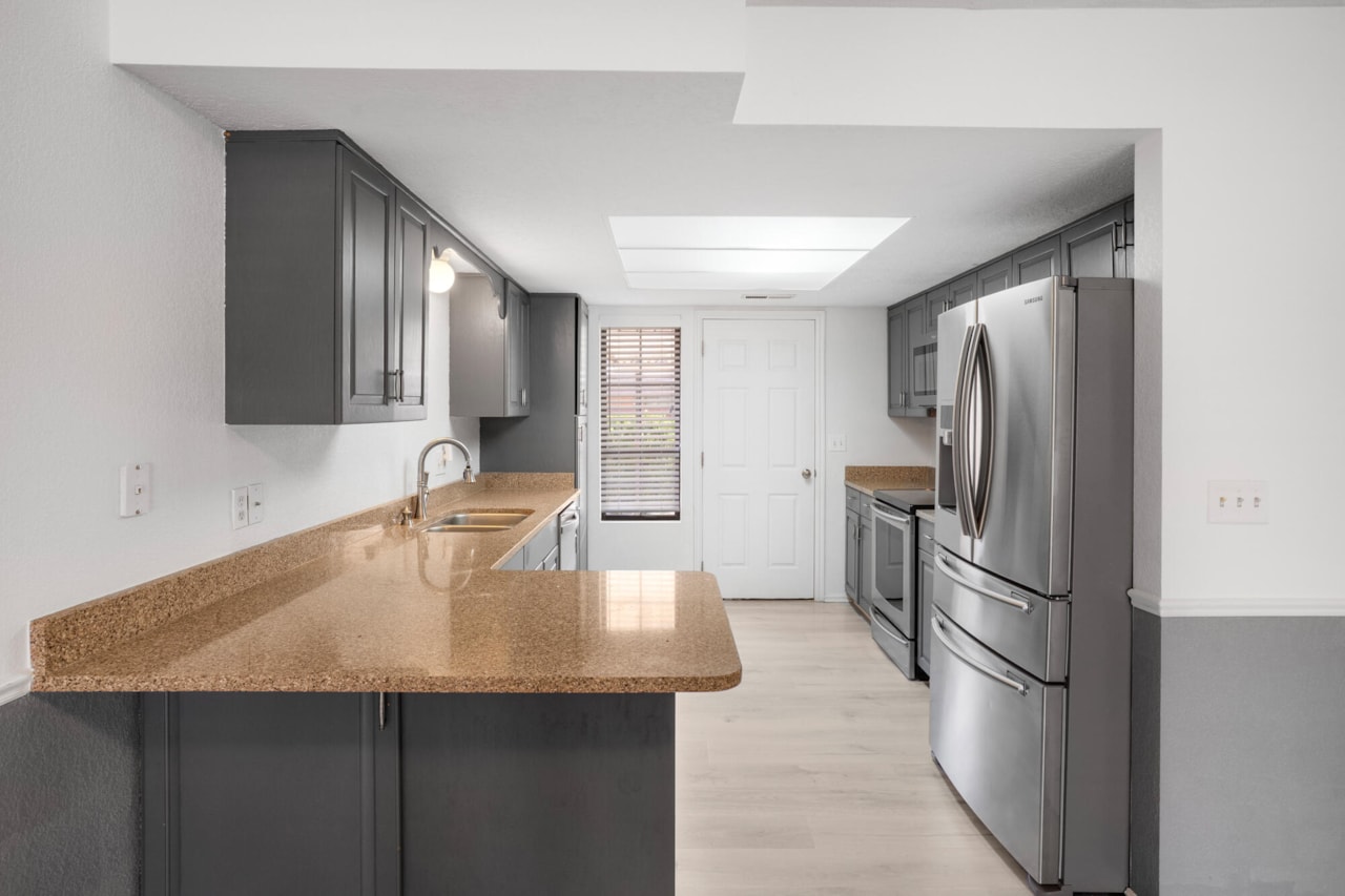 701 E 900  S #33 St George, UT 84790 home for sale, MLS#25-266503 - Erika Rogers Photo 6