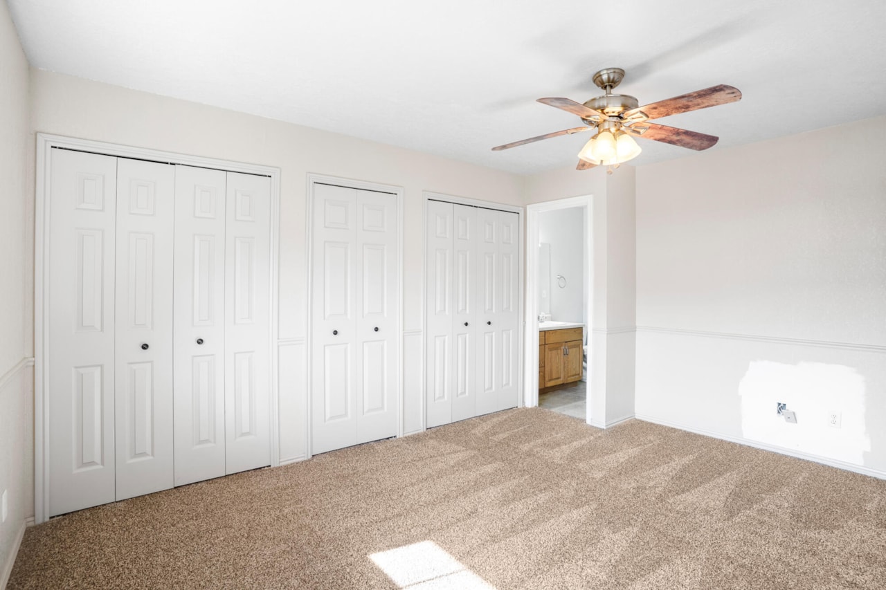 701 E 900  S #33 St George, UT 84790 home for sale, MLS#25-266503 - Erika Rogers Photo 16