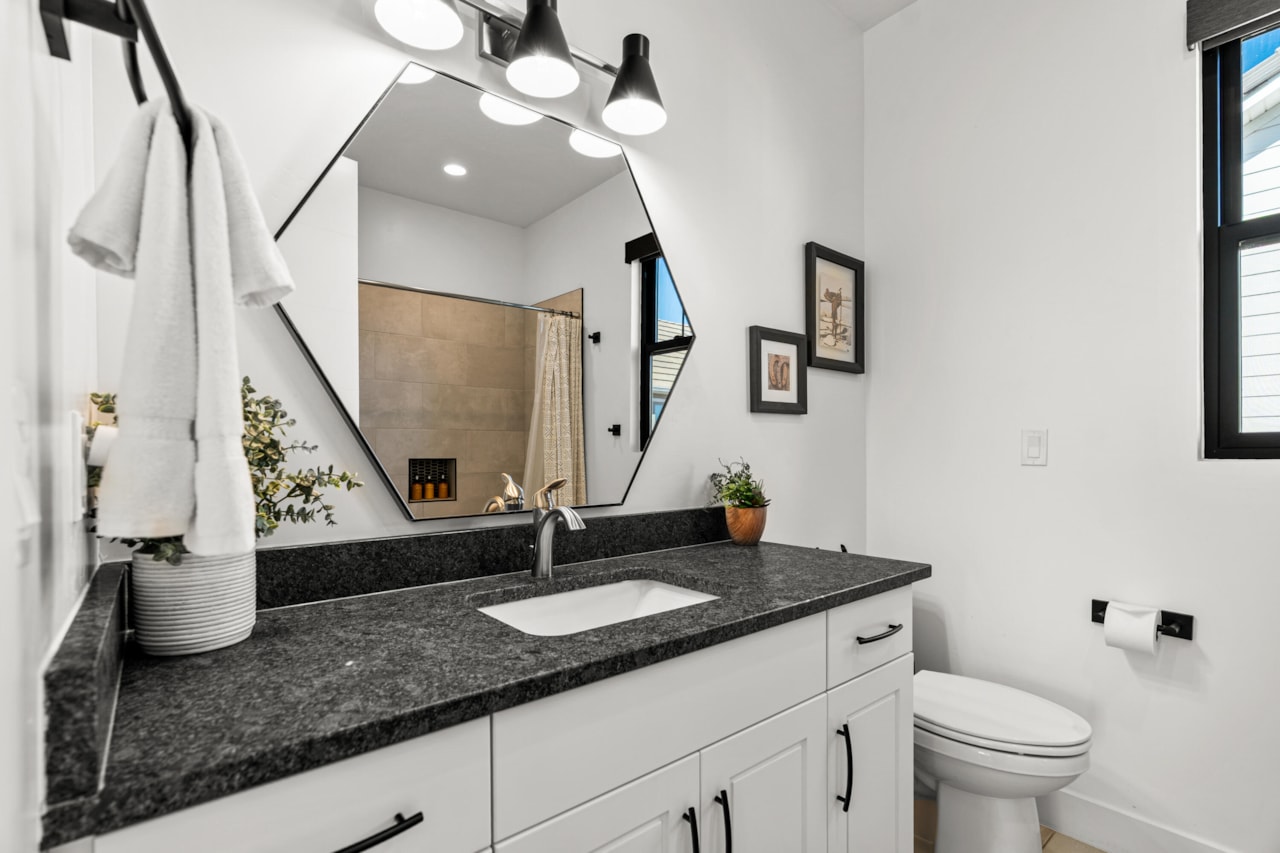 1167 E Farmhouse DR Washington, UT 84780 home for sale, MLS#25-266510 - Erika Rogers Photo 21