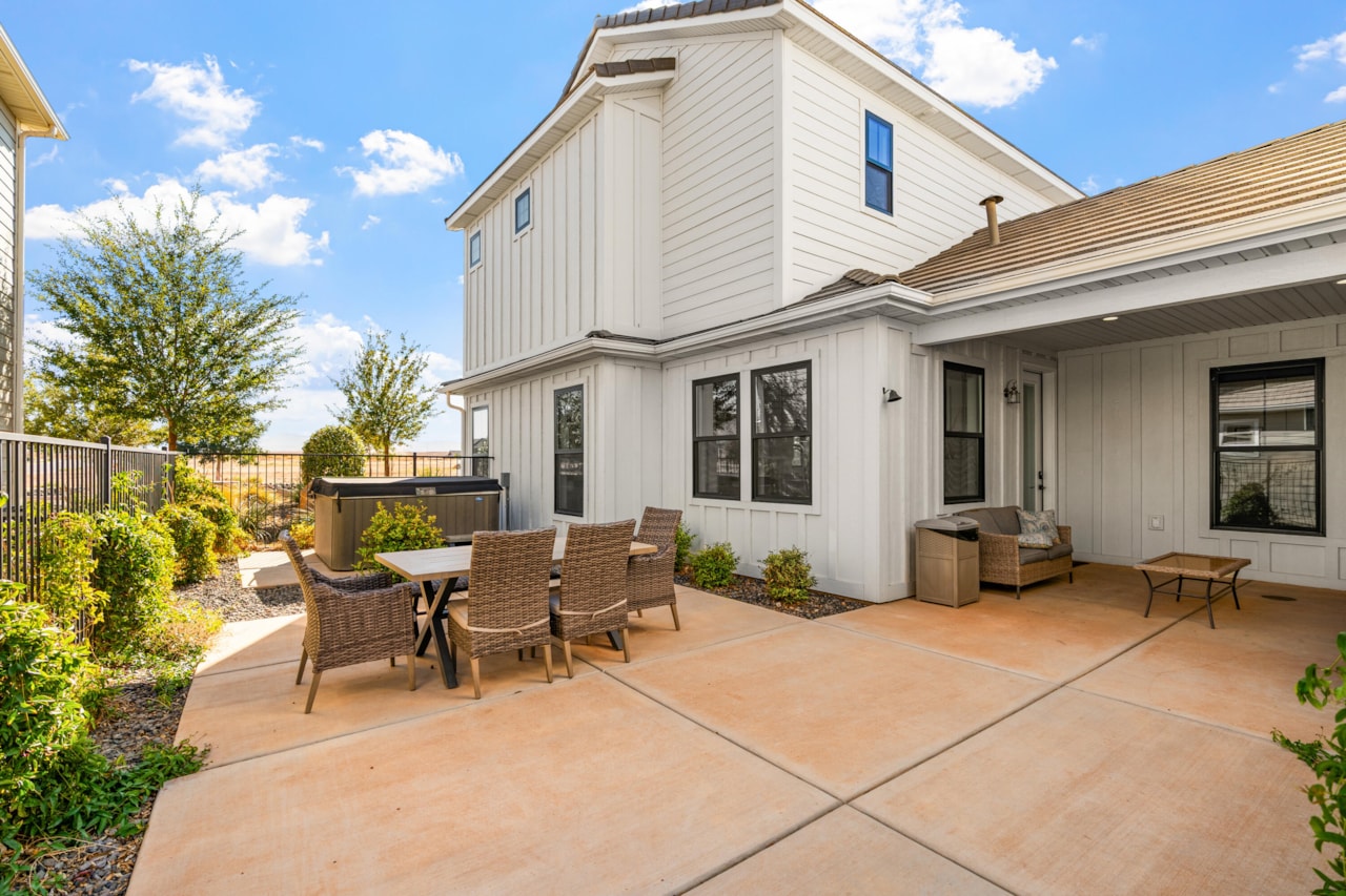 1167 E Farmhouse DR Washington, UT 84780 home for sale, MLS#25-266510 - Erika Rogers Photo 29