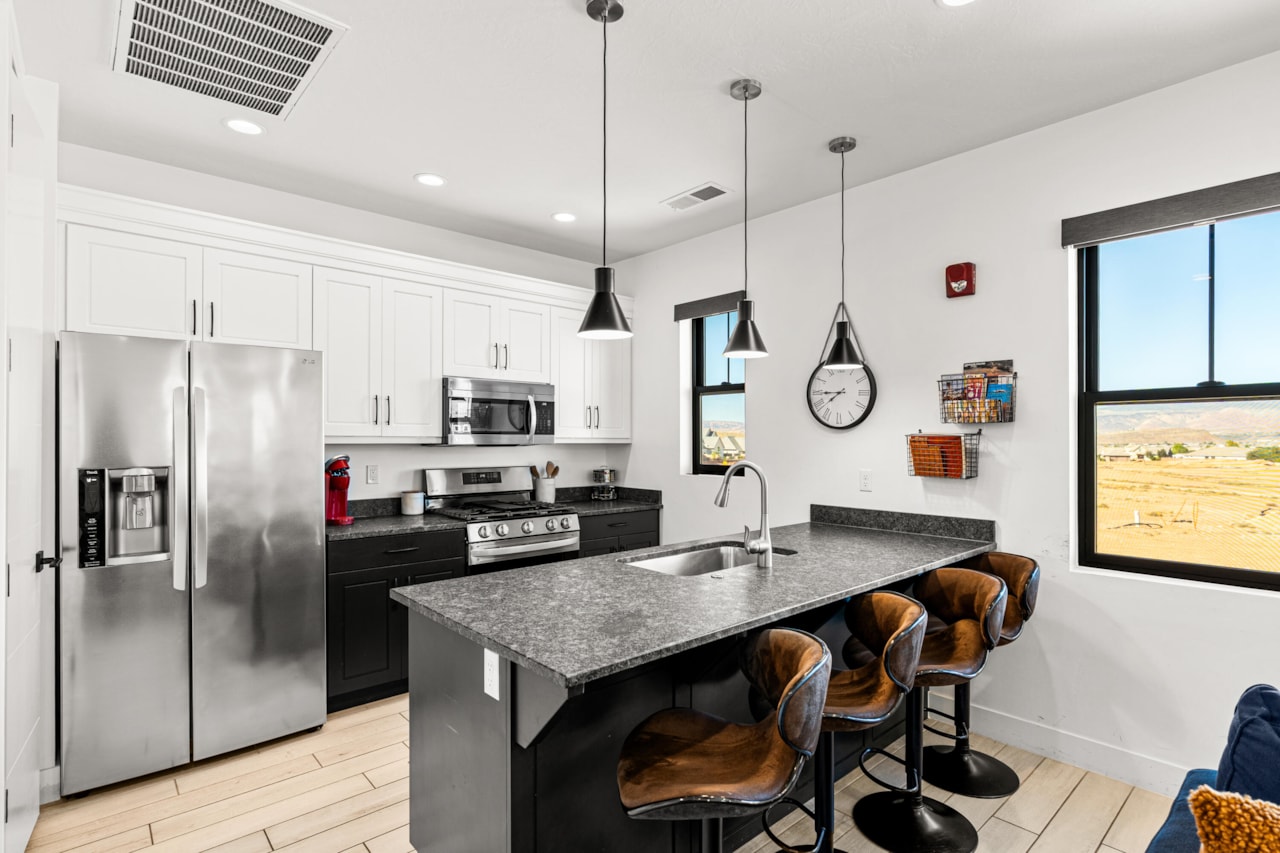 1167 E Farmhouse DR Washington, UT 84780 home for sale, MLS#25-266510 - Erika Rogers Photo 34