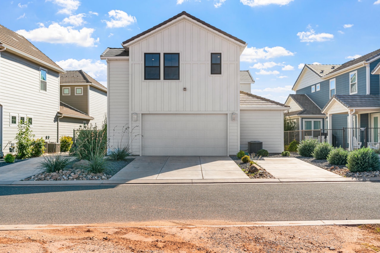 1167 E Farmhouse DR Washington, UT 84780 home for sale, MLS#25-266510 - Erika Rogers Photo 39