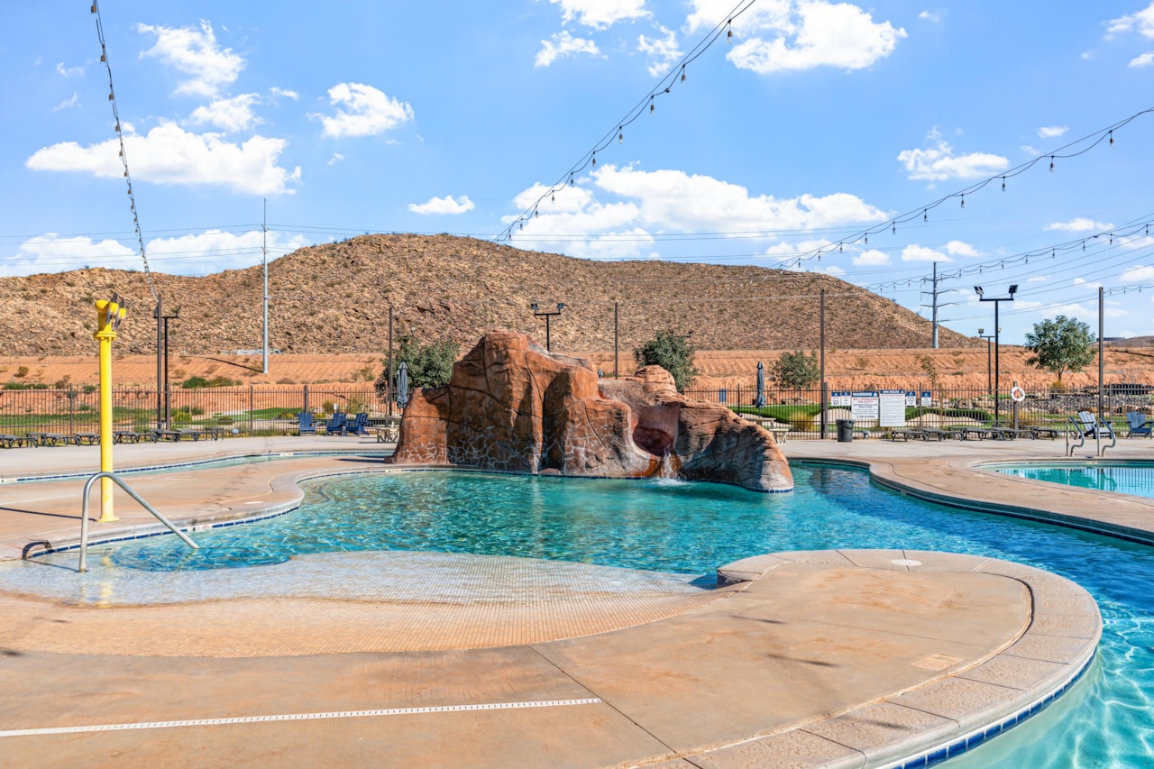 1167 E Farmhouse DR Washington, UT 84780 home for sale, MLS#25-266510 - Erika Rogers Photo 48