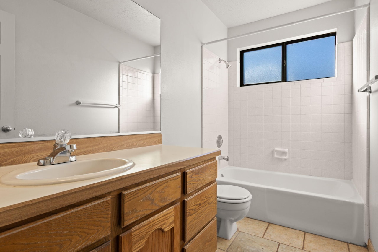 161 W 950  S #E1 St George, UT 84770 condo for sale, MLS#25-266520 - Erika Rogers Photo 14