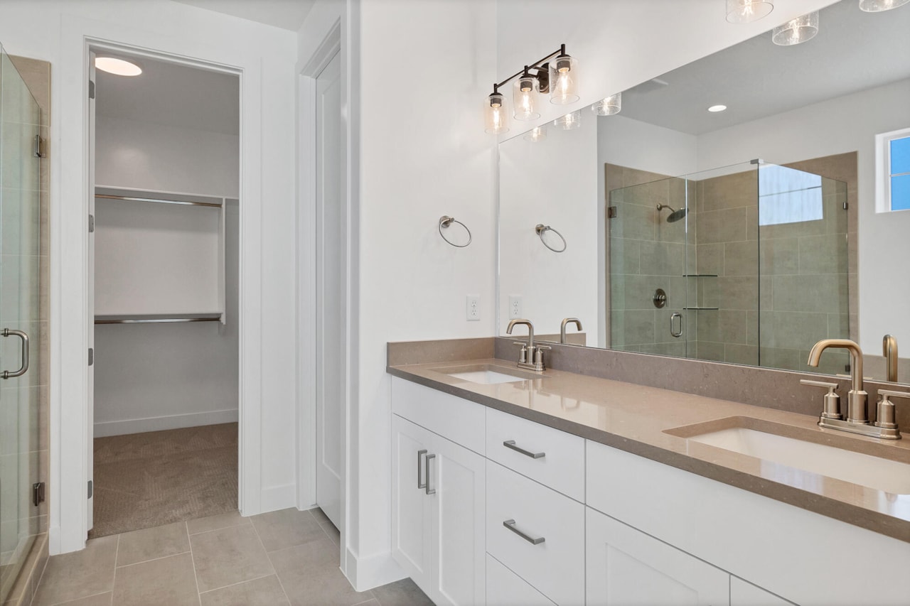 3569 S Turin LN St George, UT 84790 home for sale, MLS#25-266519 - Erika Rogers Photo 26