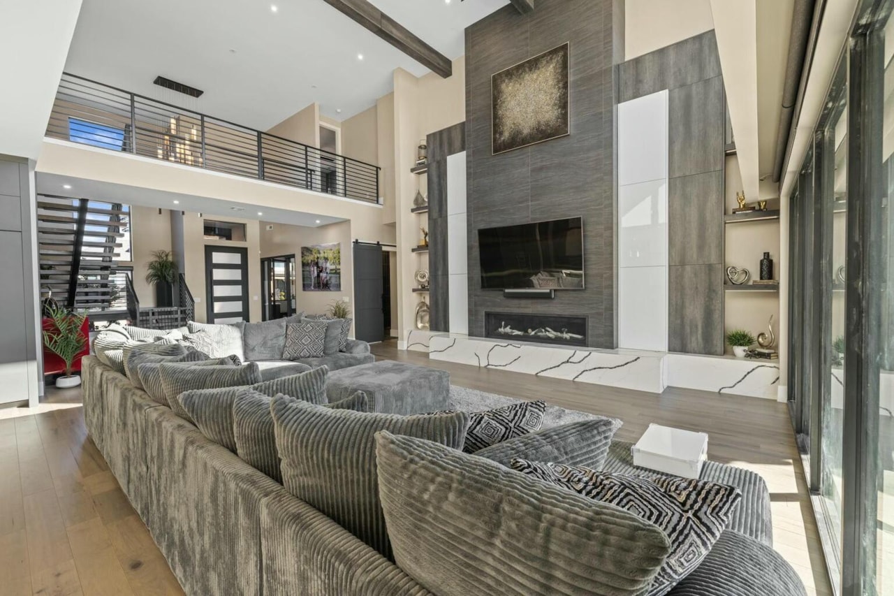 646 E Pine ST Washington, UT 84780 home for sale, MLS#25-264690 - Erika Rogers Photo 13