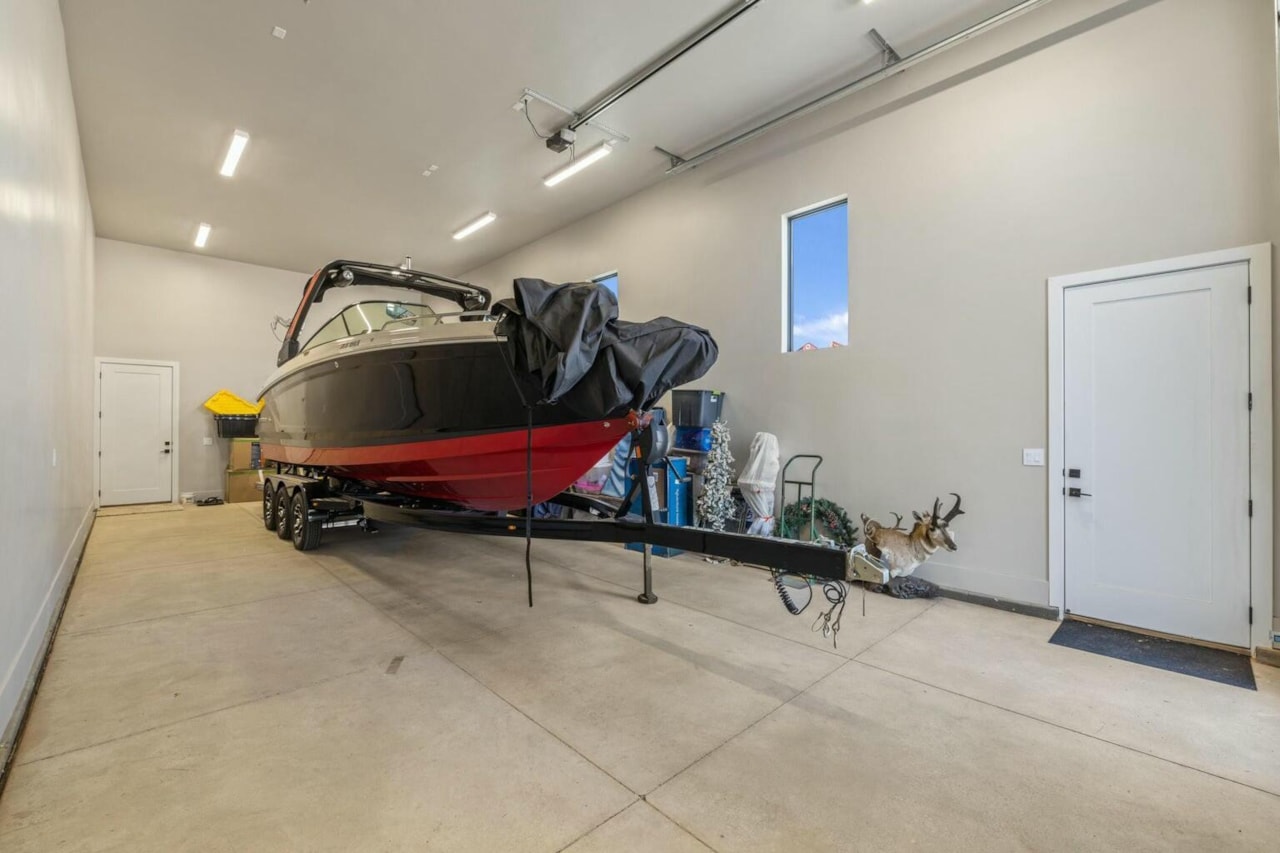 646 E Pine ST Washington, UT 84780 home for sale, MLS#25-264690 - Erika Rogers Photo 44