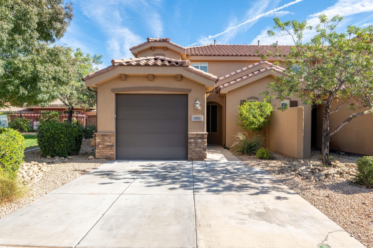 325 N Red Stone RD #191 Washington, UT 84780 home for sale, MLS#25-266500 - Erika Rogers