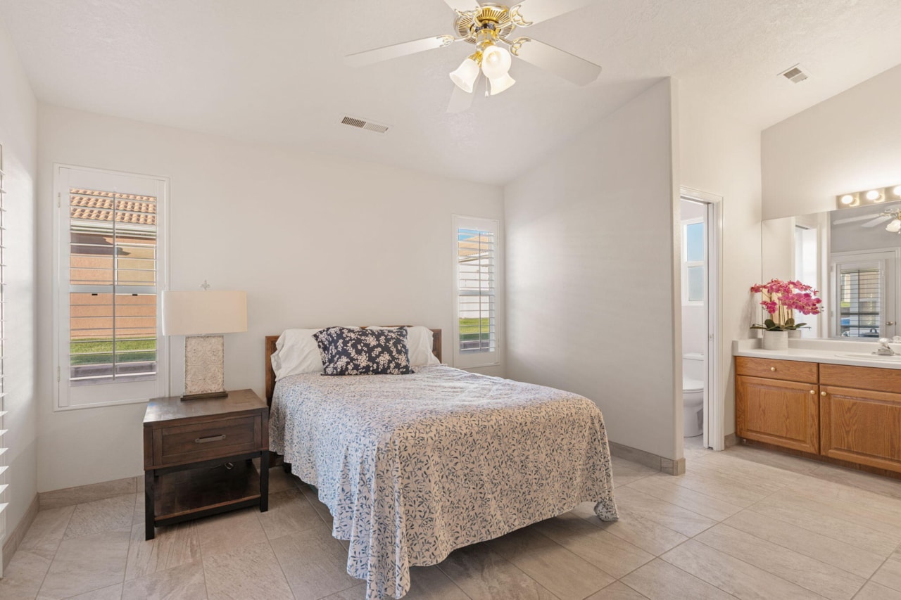 210 N Mall DR #96 St George, UT 84790 home for sale, MLS#25-266561 - Erika Rogers Photo 21