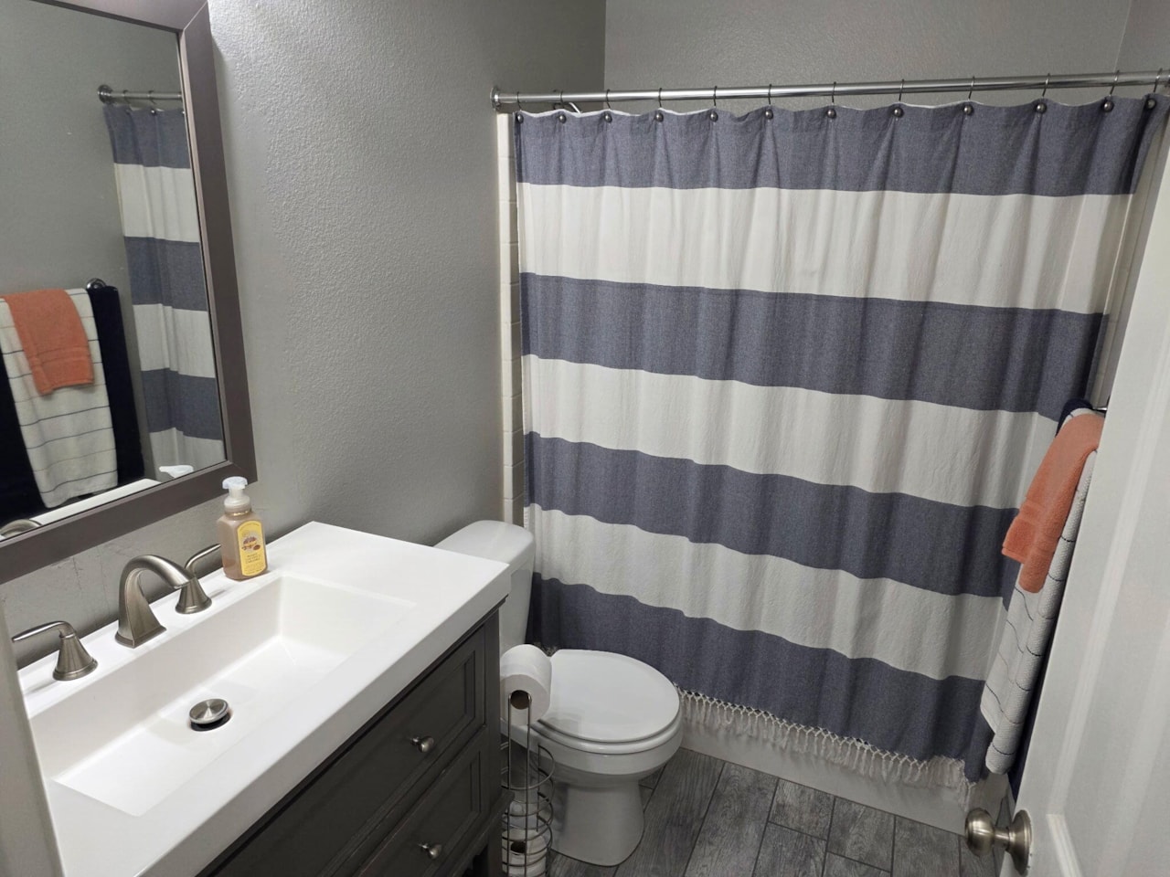 3155 S Hidden Valley #211 St George, UT 84790 home for sale, MLS#25-266568 - Erika Rogers Photo 16