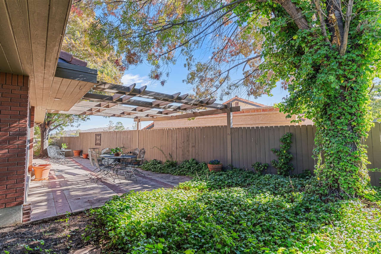 3119 S Jacob Hamblin DR St George, UT 84790 home for sale, MLS#25-266571 - Erika Rogers Photo 18