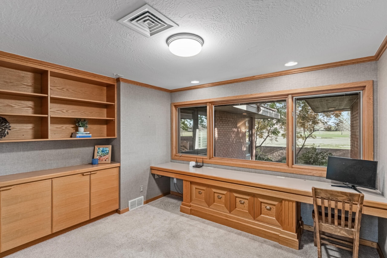 3119 S Jacob Hamblin DR St George, UT 84790 home for sale, MLS#25-266571 - Erika Rogers Photo 32