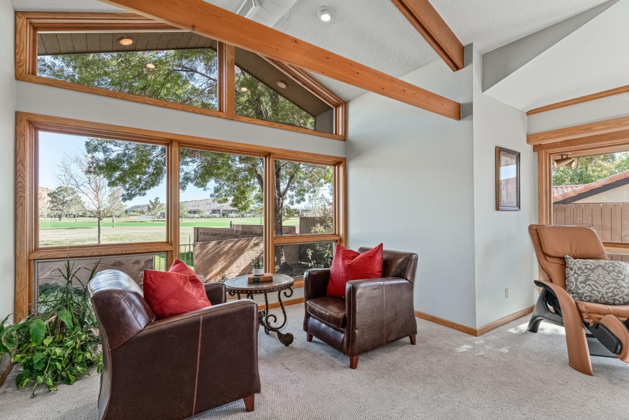 3119 S Jacob Hamblin DR St George, UT 84790 home for sale, MLS#25-266571 - Erika Rogers Photo 37