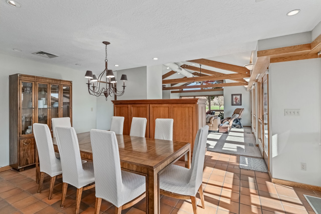 3119 S Jacob Hamblin DR St George, UT 84790 home for sale, MLS#25-266571 - Erika Rogers Photo 40