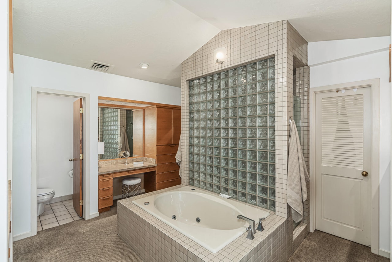 3119 S Jacob Hamblin DR St George, UT 84790 home for sale, MLS#25-266571 - Erika Rogers Photo 73