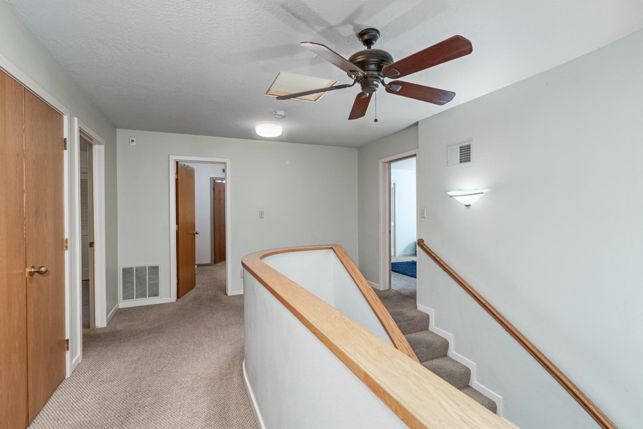 3119 S Jacob Hamblin DR St George, UT 84790 home for sale, MLS#25-266571 - Erika Rogers Photo 103