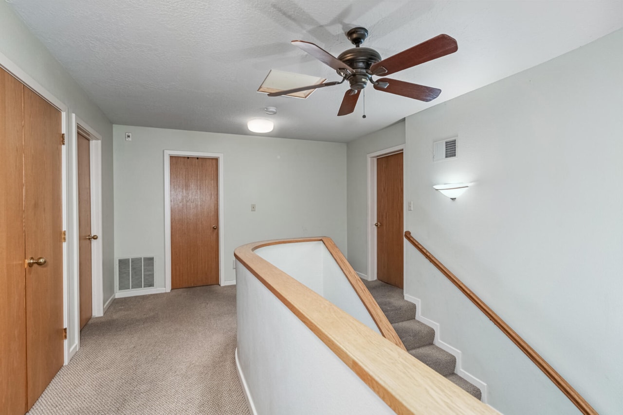 3119 S Jacob Hamblin DR St George, UT 84790 home for sale, MLS#25-266571 - Erika Rogers Photo 104