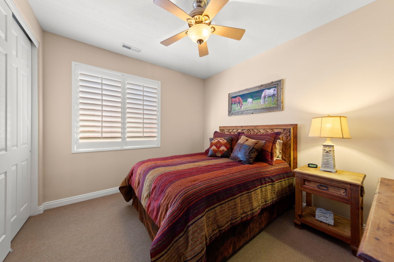 3278 E Sweetwater Springs DR Washington, UT 84780 home for sale, MLS#25-266383 - Erika Rogers Photo 20