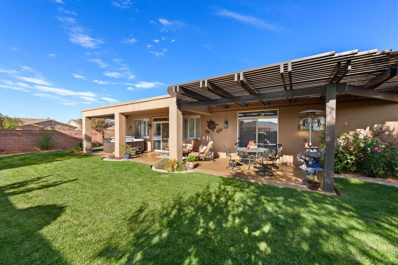 3278 E Sweetwater Springs DR Washington, UT 84780 home for sale, MLS#25-266383 - Erika Rogers Photo 29