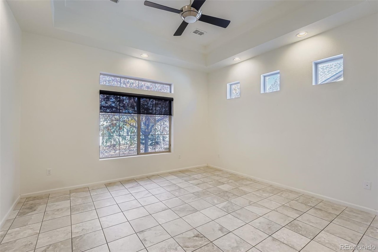 19523 E 54th Fairways Villas Experience Resort-Style Living in Fairway Villas 55+ CommunityDiscover this beautifully upgraded... Denver Denver CO 80249 4457167 home for sale $540,000 4457167 Photo 13