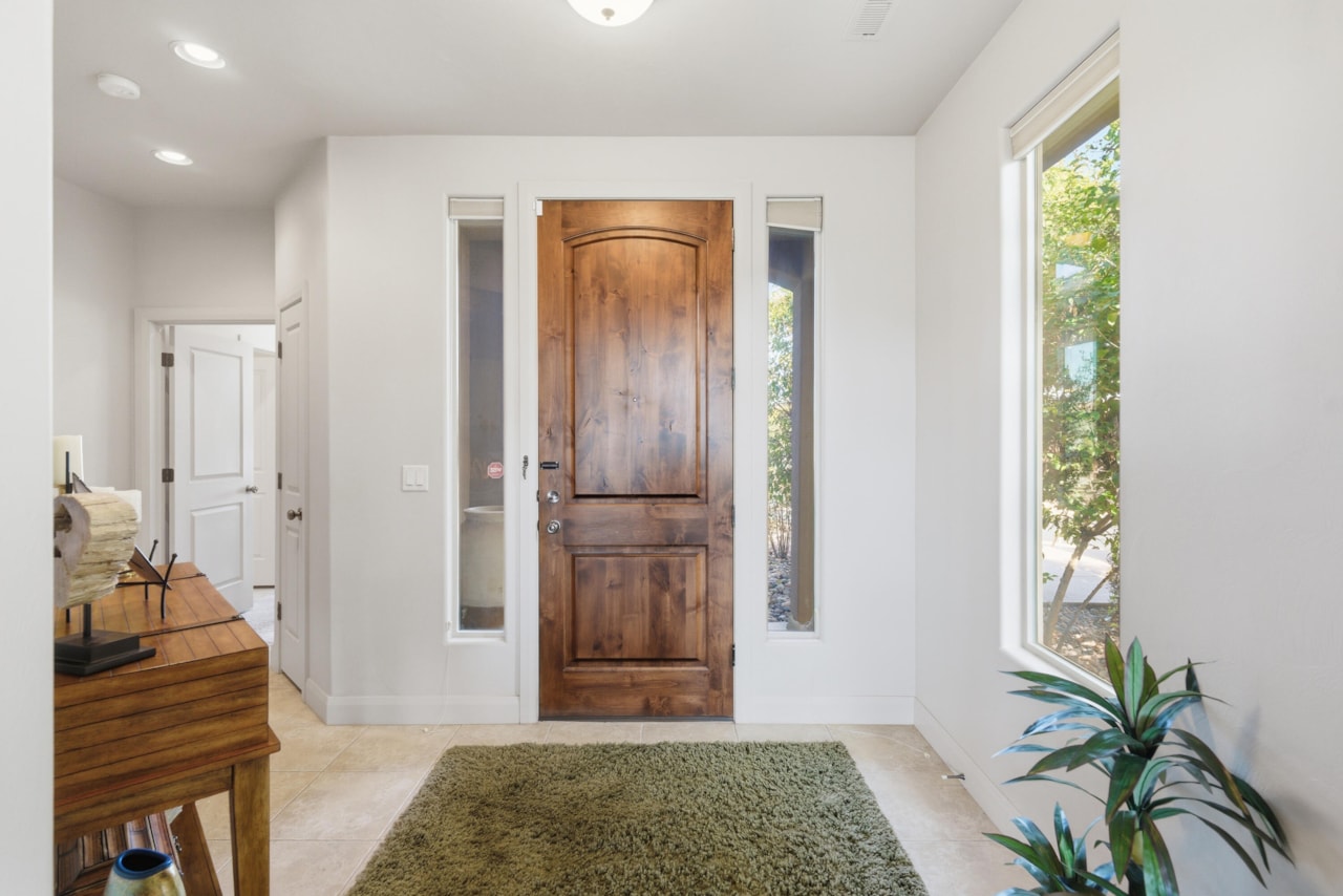 409 N Country LN W #1 St George, UT 84770 home for sale, MLS#25-266521 - Erika Rogers Photo 6