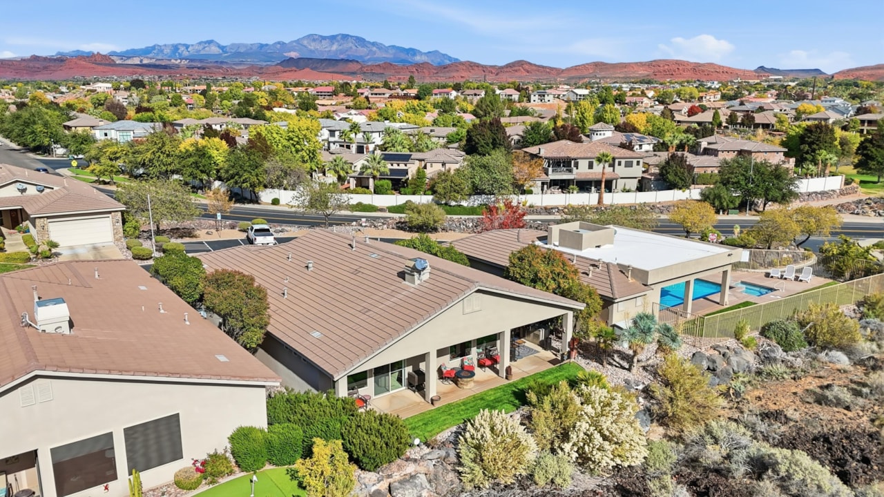 409 N Country LN W #1 St George, UT 84770 home for sale, MLS#25-266521 - Erika Rogers Photo 35