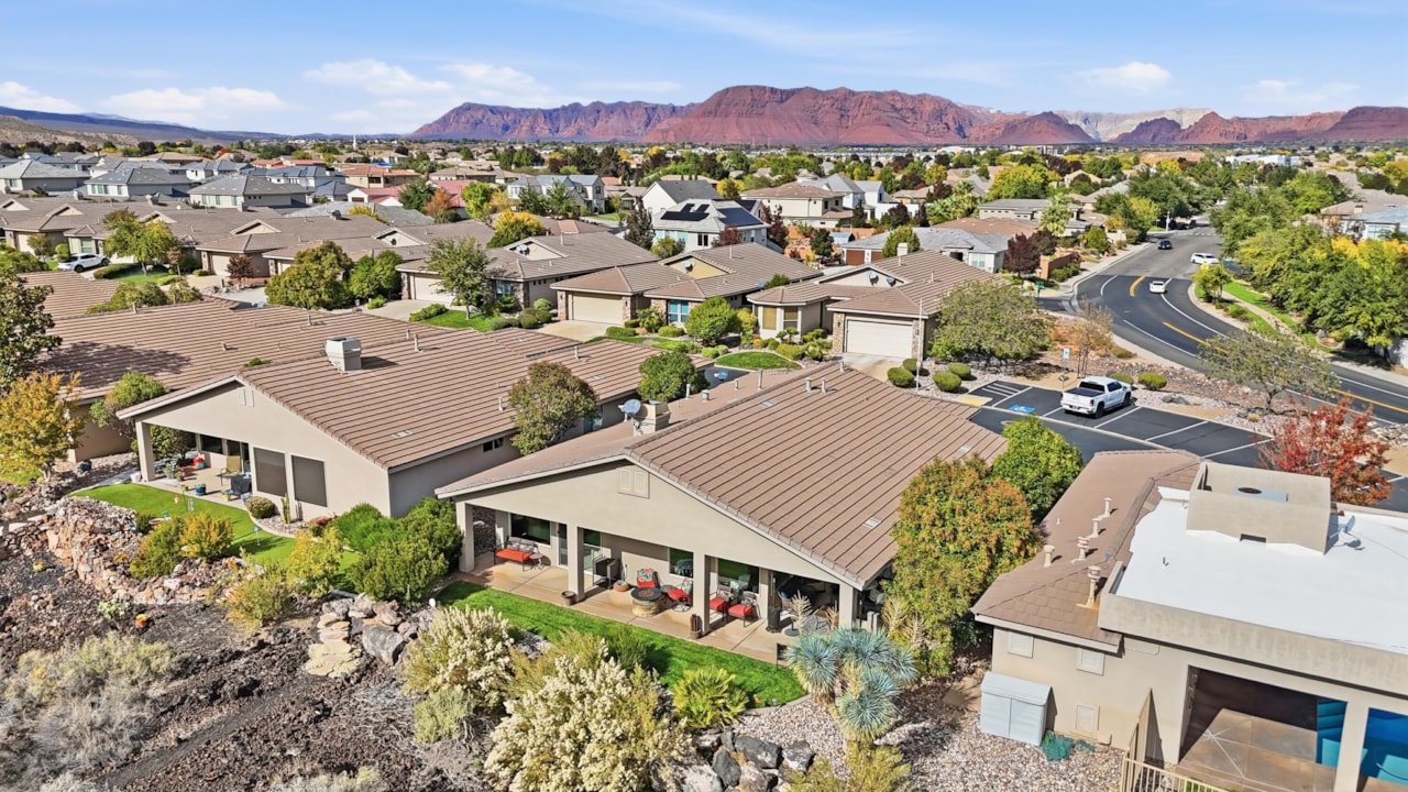 409 N Country LN W #1 St George, UT 84770 home for sale, MLS#25-266521 - Erika Rogers Photo 38