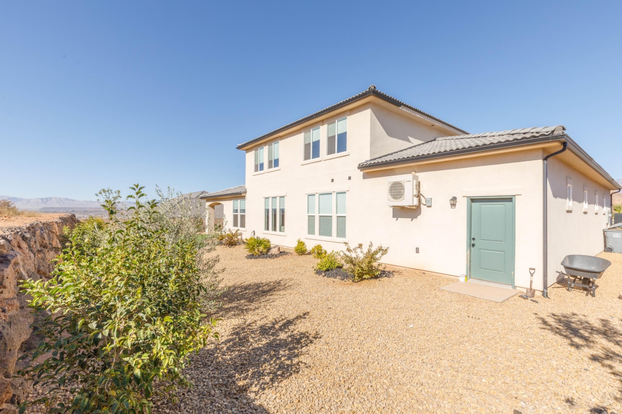 1506 E Toliman Way Washington, UT 84780 home for sale, MLS#25-266588 - Erika Rogers Photo 39