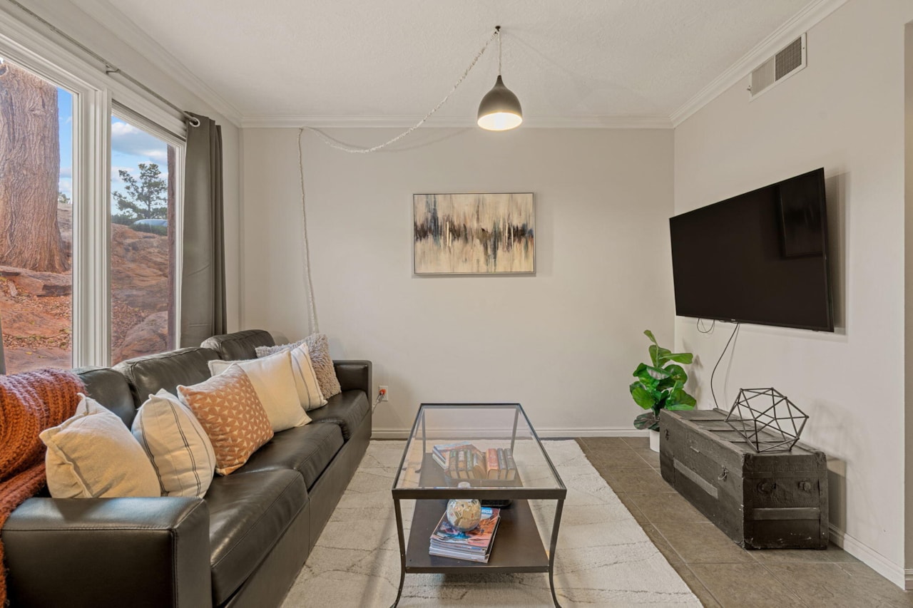 860 S Village RD #X1 St George, UT 84770 condo for sale, MLS#25-266492 - Erika Rogers Photo 9