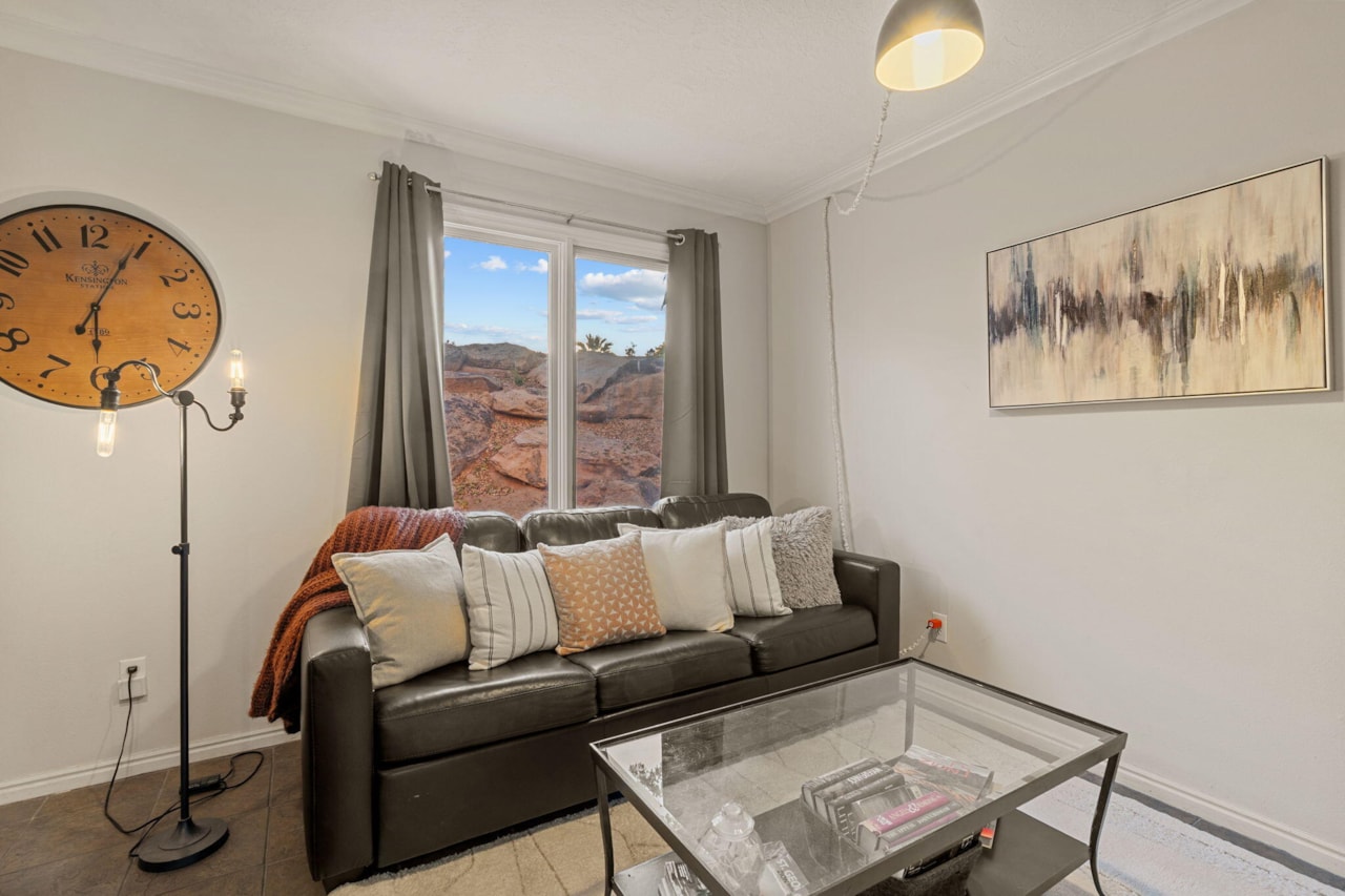 860 S Village RD #X1 St George, UT 84770 condo for sale, MLS#25-266492 - Erika Rogers Photo 10