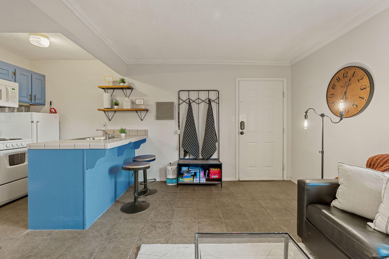 860 S Village RD #X1 St George, UT 84770 condo for sale, MLS#25-266492 - Erika Rogers Photo 11