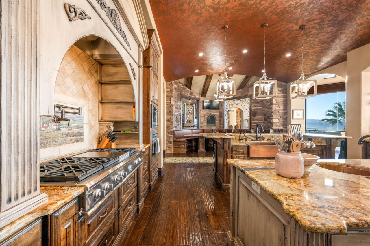 1445 W Grande CIR #7 Washington, UT 84780 home for sale, MLS#25-266615 - Erika Rogers Photo 17