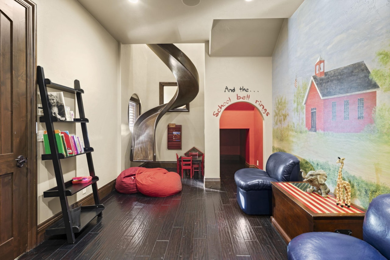 1445 W Grande CIR #7 Washington, UT 84780 home for sale, MLS#25-266615 - Erika Rogers Photo 111