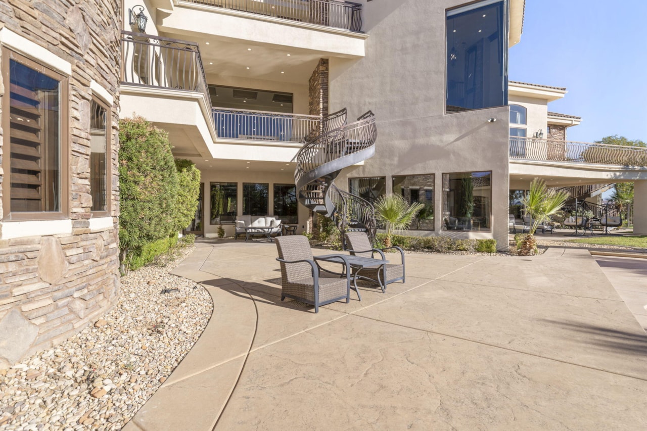 1445 W Grande CIR #7 Washington, UT 84780 home for sale, MLS#25-266615 - Erika Rogers Photo 131