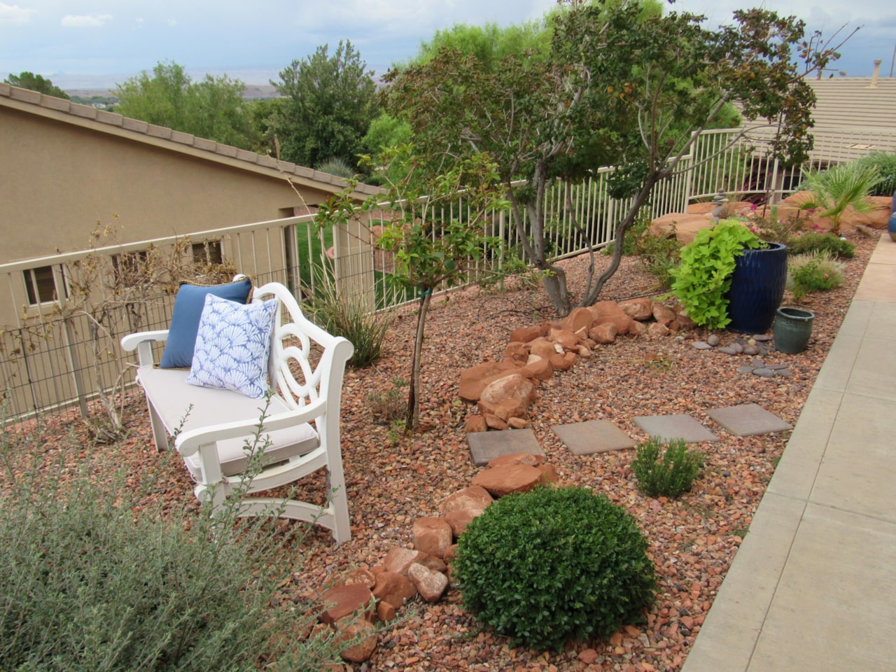 1361 W Red Butte Dr DR Washington, UT 84780 home for sale, MLS#25-266619 - Erika Rogers Photo 6