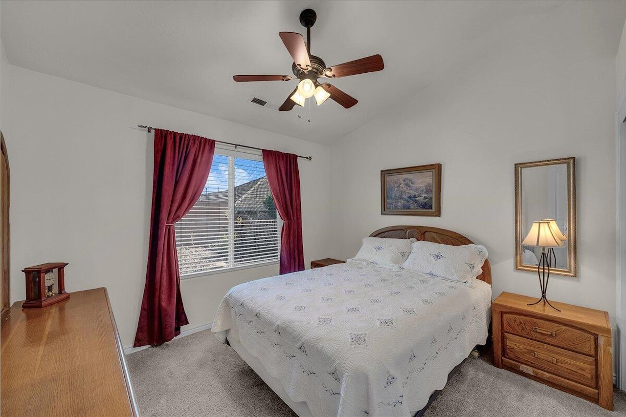 145 N Mall DR #57 St George, UT 84790 home for sale, MLS#25-266617 - Erika Rogers Photo 10