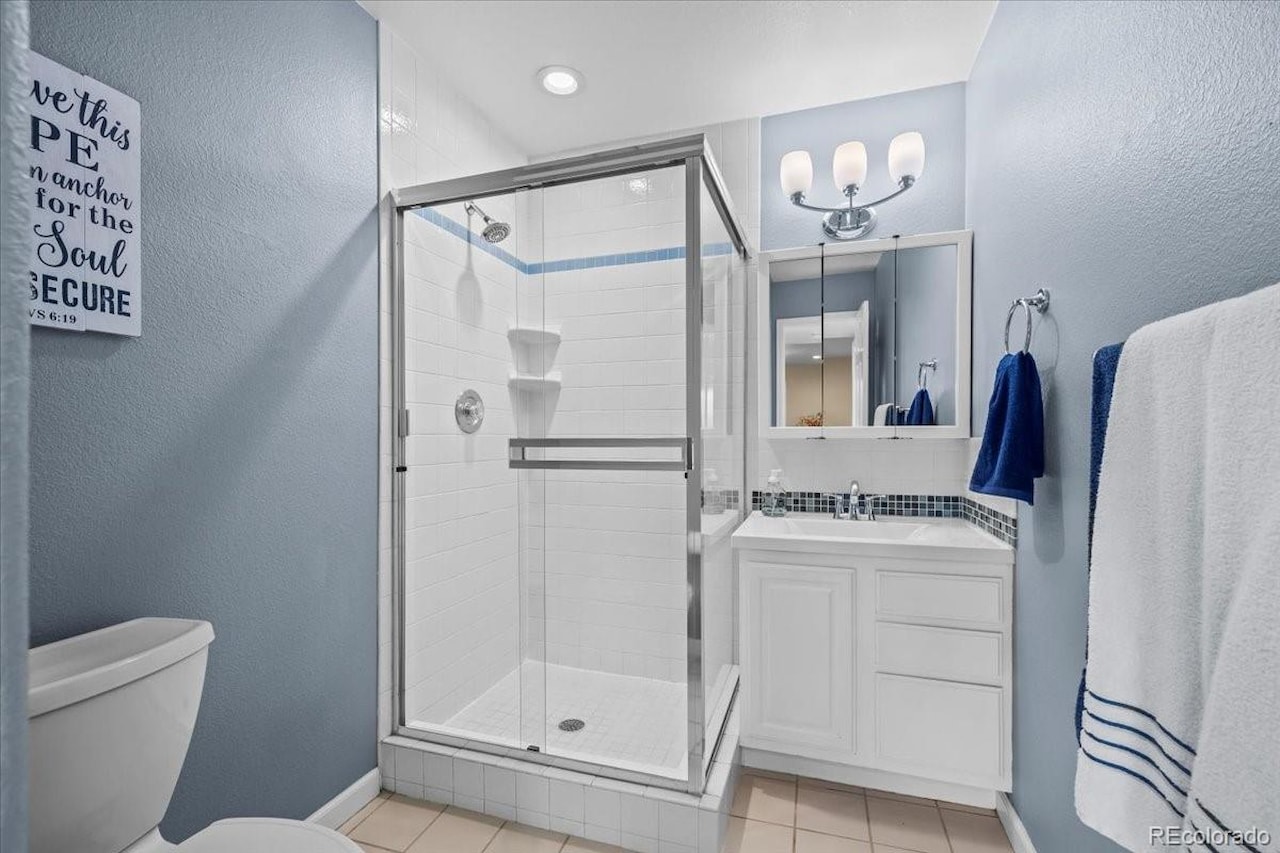 11665 Lewistown St Columbine Ranch Welcome home to this 4 bed, 4 bath, multi-level residence with a large outbuilding & separate guest... Commerce City Adams CO 80022 5794702 home for sale $1,400,000 5794702 Photo 24