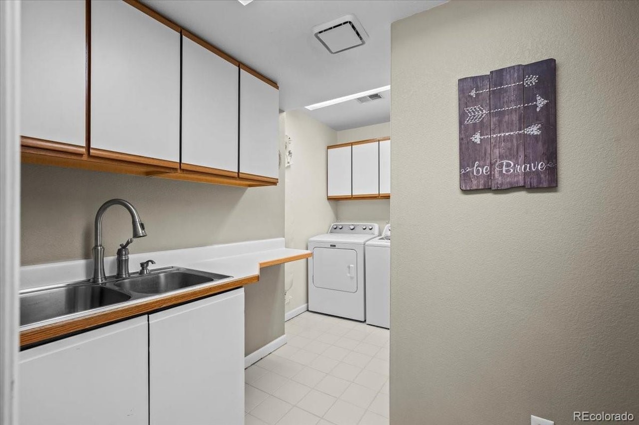 11665 Lewistown St Columbine Ranch Welcome home to this 4 bed, 4 bath, multi-level residence with a large outbuilding & separate guest... Commerce City Adams CO 80022 5794702 home for sale $1,400,000 5794702 Photo 25