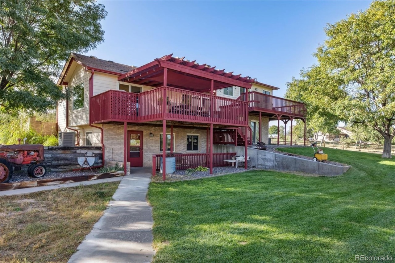 11665 Lewistown St Columbine Ranch Welcome home to this 4 bed, 4 bath, multi-level residence with a large outbuilding & separate guest... Commerce City Adams CO 80022 5794702 home for sale $1,400,000 5794702 Photo 33