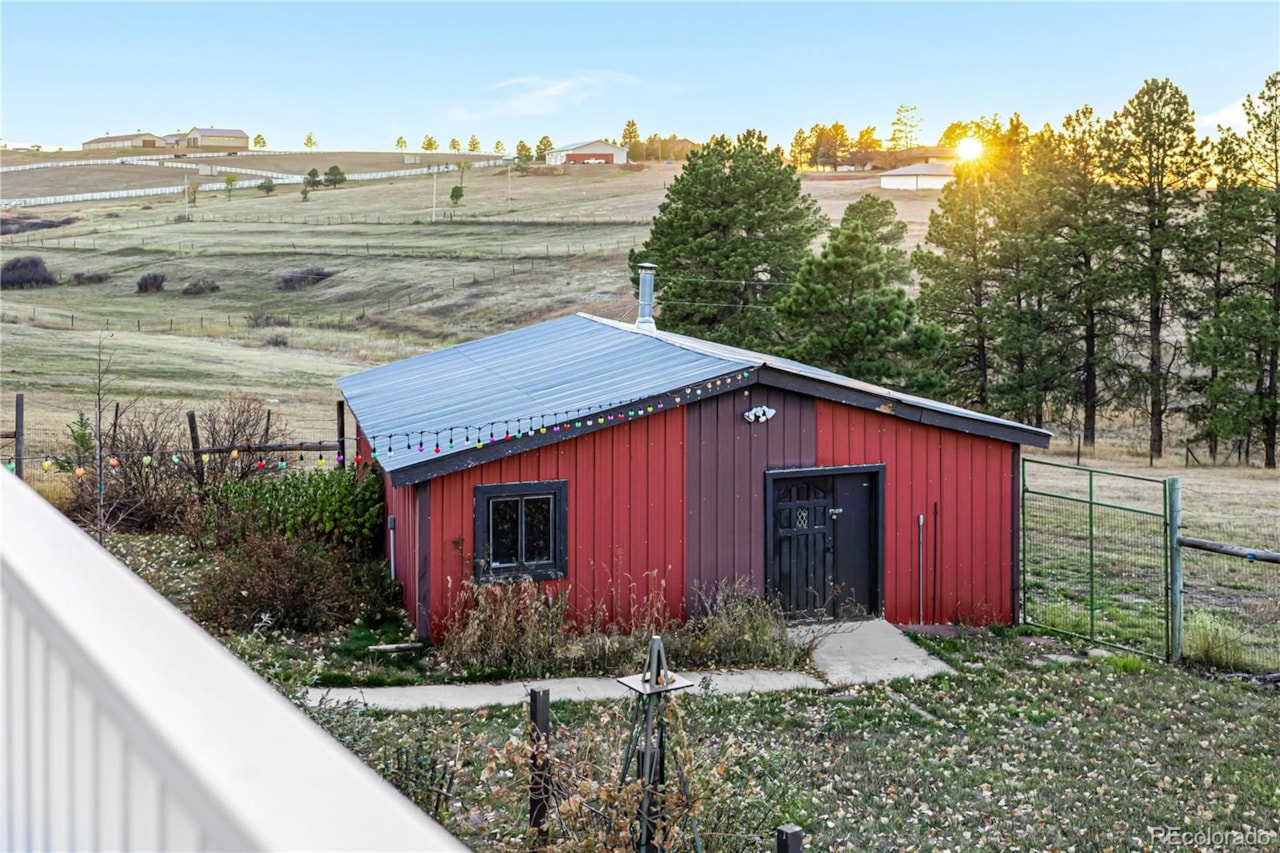 12189 Boot Hill Dr Ponderosa East Experience the serenity of Colorado living in this beautifully appointed 4-bedroom, 3-bath... Parker Douglas CO 80138 4634889 home for sale $945,000 4634889 Photo 31