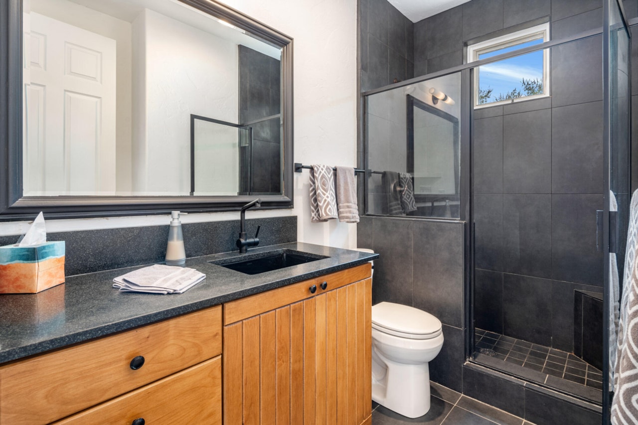 2255 N Tuweap DR #57 St George, UT 84770 home for sale, MLS#25-266652 - Erika Rogers Photo 16