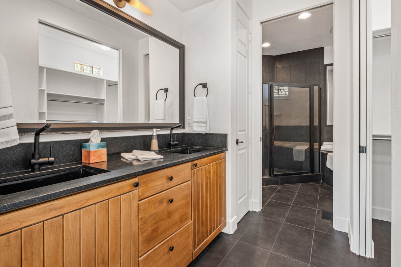 2255 N Tuweap DR #57 St George, UT 84770 home for sale, MLS#25-266652 - Erika Rogers Photo 24