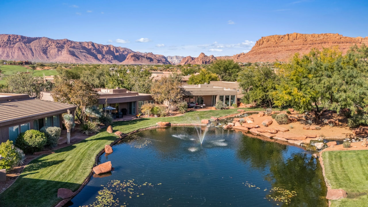 2255 N Tuweap DR #57 St George, UT 84770 home for sale, MLS#25-266652 - Erika Rogers Photo 35