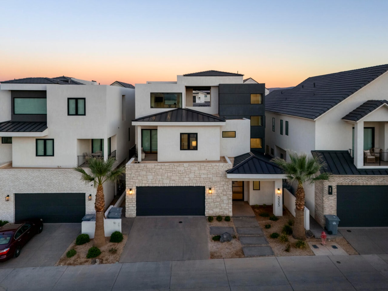 5335 S Pura CIR St George, UT 84770 home for sale, MLS#25-266661 - Erika Rogers Photo 3