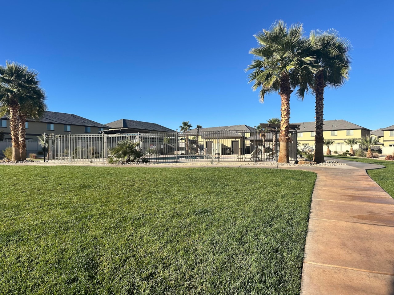 1001 W Curly Hollow DR #78 St George, UT 84770 home for sale, MLS#25-266460 - Erika Rogers Photo 31